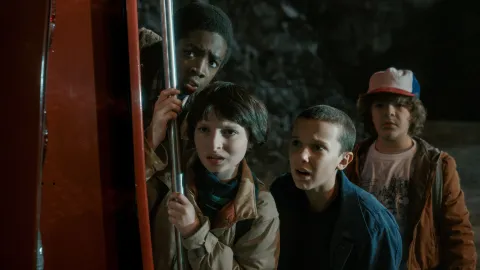 Кадр из сериала Очень странные дела